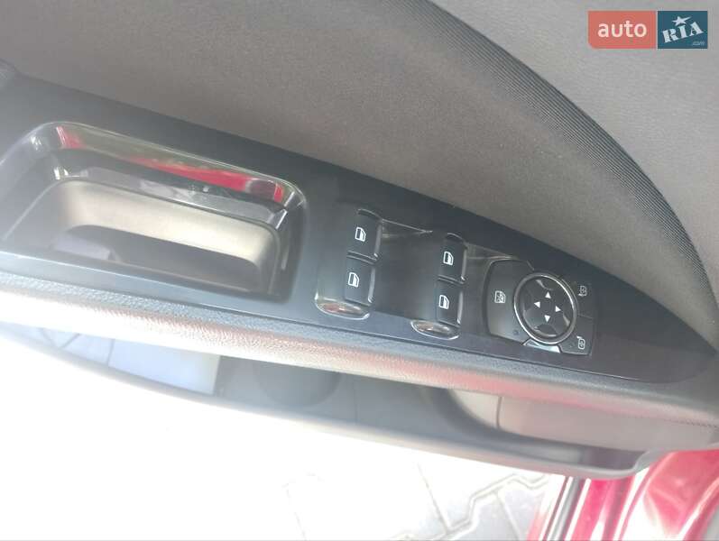 Седан Ford Fusion 2014 в Хмельницькому