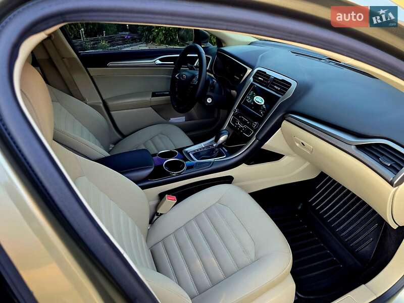 Седан Ford Fusion 2012 в Запоріжжі