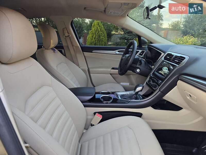 Седан Ford Fusion 2012 в Запоріжжі