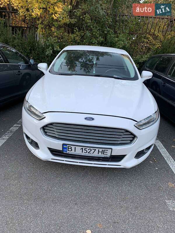 Седан Ford Fusion 2014 в Кривом Роге