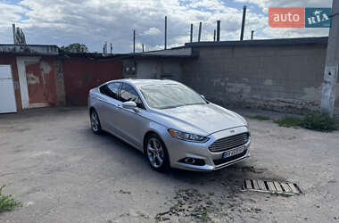 Седан Ford Fusion 2014 в 