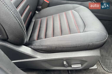 Седан Ford Fusion 2014 в 