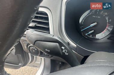 Седан Ford Fusion 2014 в 