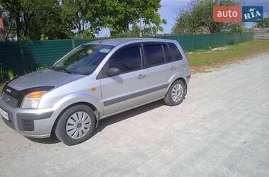 Хэтчбек Ford Fusion 2009 в 