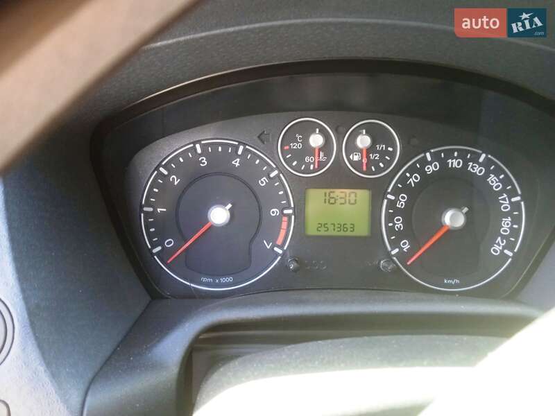 Хэтчбек Ford Fusion 2009 в Звягеле