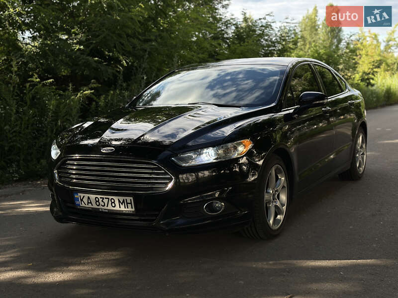 Седан Ford Fusion 2015 в Киеве