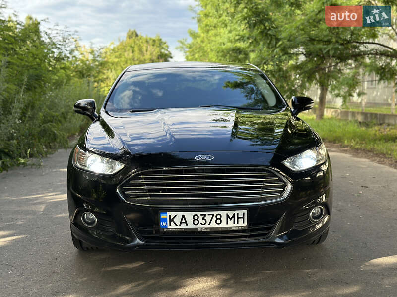 Седан Ford Fusion 2015 в Киеве