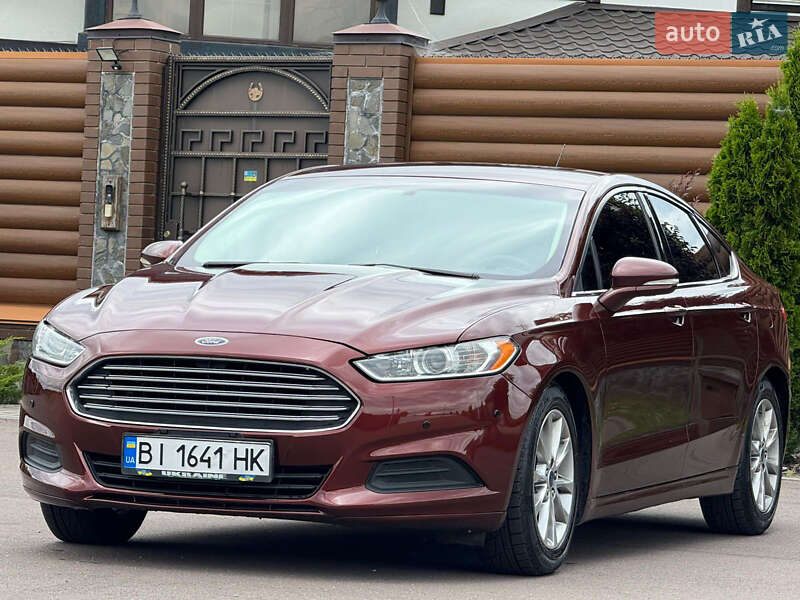 Седан Ford Fusion 2015 в Києві