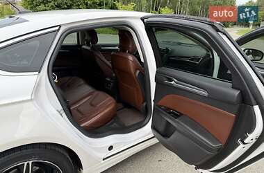 Седан Ford Fusion 2014 в 