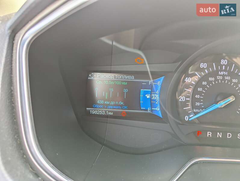 Седан Ford Fusion 2015 в Шептицькому