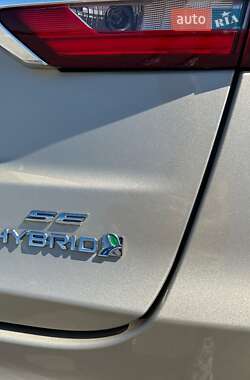 Седан Ford Fusion 2019 в 