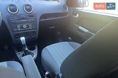Хэтчбек Ford Fusion 2006 в 