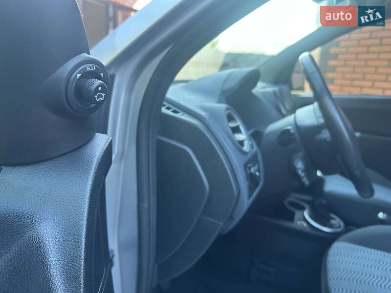 Хетчбек Ford Fusion 2006 в Коростені
