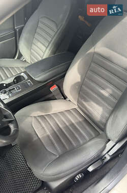 Седан Ford Fusion 2017 в 