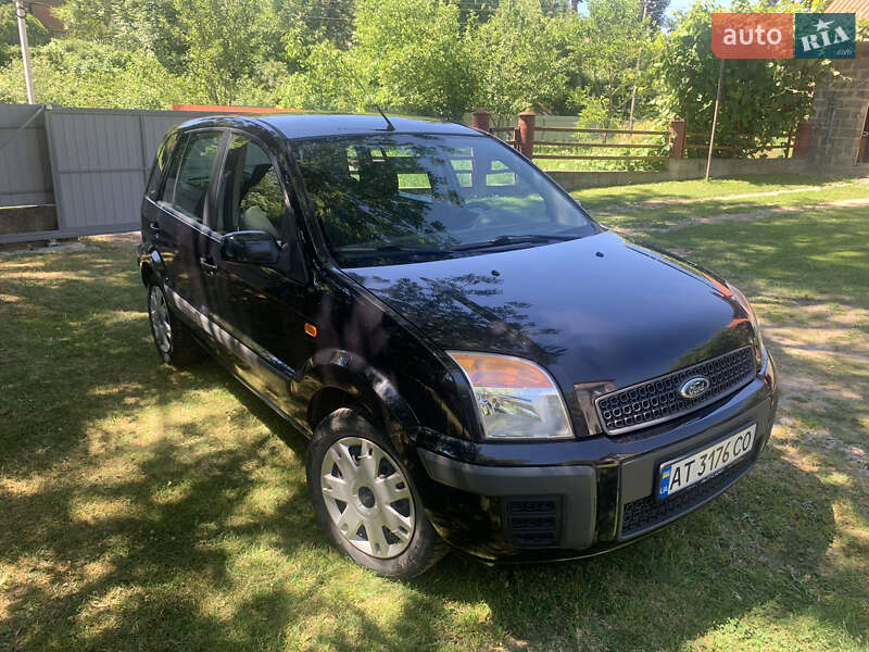 Хэтчбек Ford Fusion 2007 в Калуше