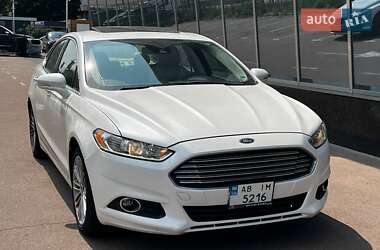 Седан Ford Fusion 2016 в 