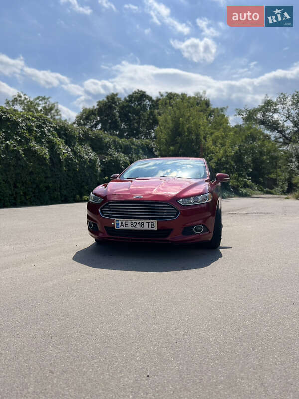 Седан Ford Fusion 2014 в Дніпрі