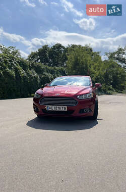 Седан Ford Fusion 2014 в 