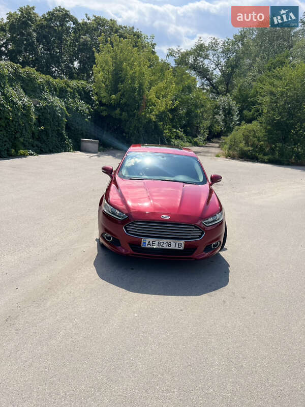 Седан Ford Fusion 2014 в Дніпрі