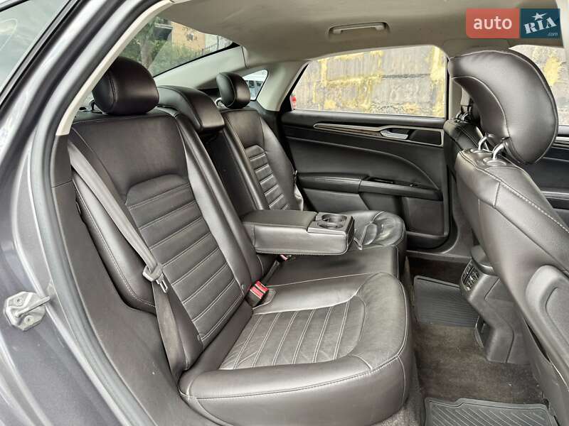 Седан Ford Fusion 2014 в Харкові