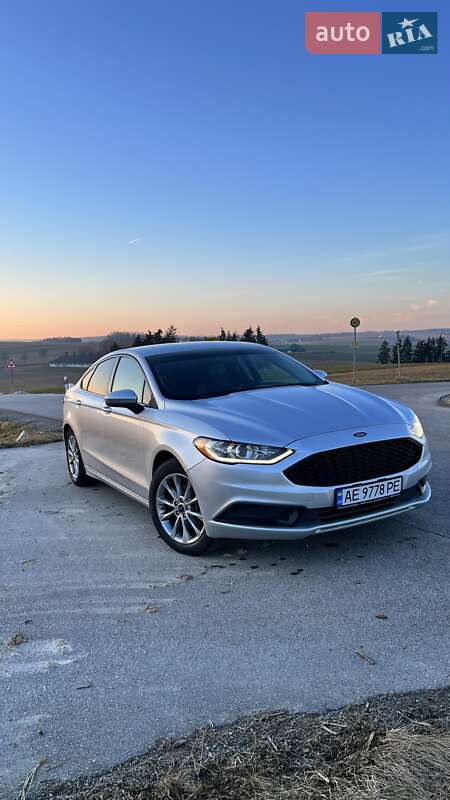 Седан Ford Fusion 2016 в Дніпрі