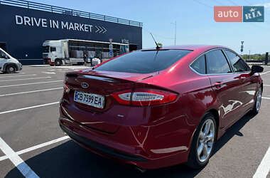 Седан Ford Fusion 2014 в 