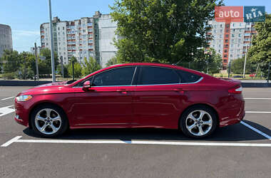 Седан Ford Fusion 2014 в 