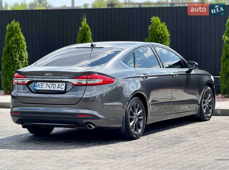 Седан Ford Fusion 2016 в Днепре