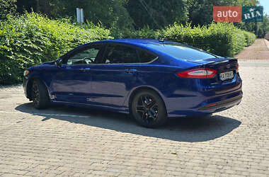 Седан Ford Fusion 2014 в 