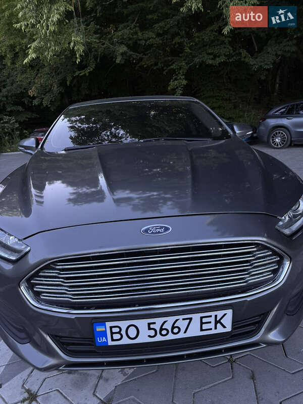 Седан Ford Fusion 2013 в Тернополе