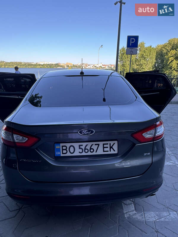 Седан Ford Fusion 2013 в Тернополе