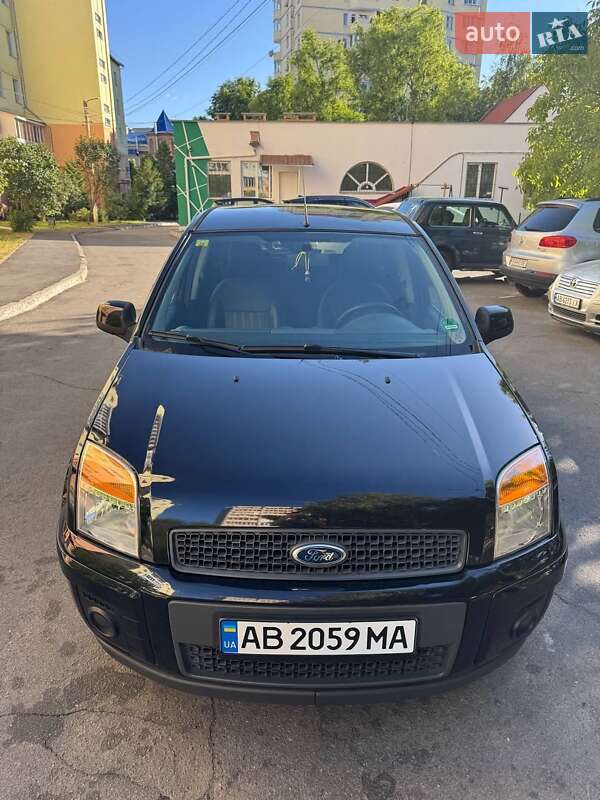Хэтчбек Ford Fusion 2009 в Виннице
