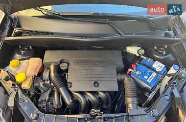 Хэтчбек Ford Fusion 2009 в 