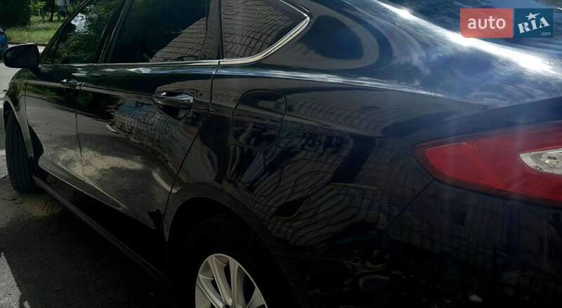 Седан Ford Fusion 2014 в Києві