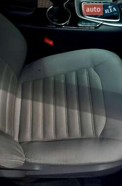 Седан Ford Fusion 2014 в 