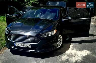 Седан Ford Fusion 2014 в 