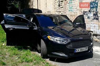Седан Ford Fusion 2014 в 