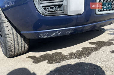 Хэтчбек Ford Fusion 2010 в 