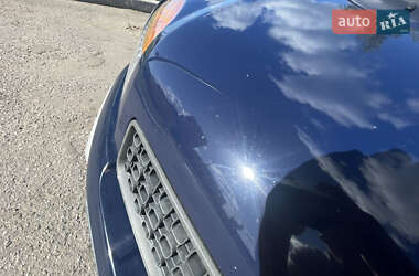 Хэтчбек Ford Fusion 2010 в 
