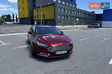 Седан Ford Fusion 2018 в 