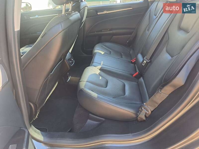 Седан Ford Fusion 2019 в Заболотові