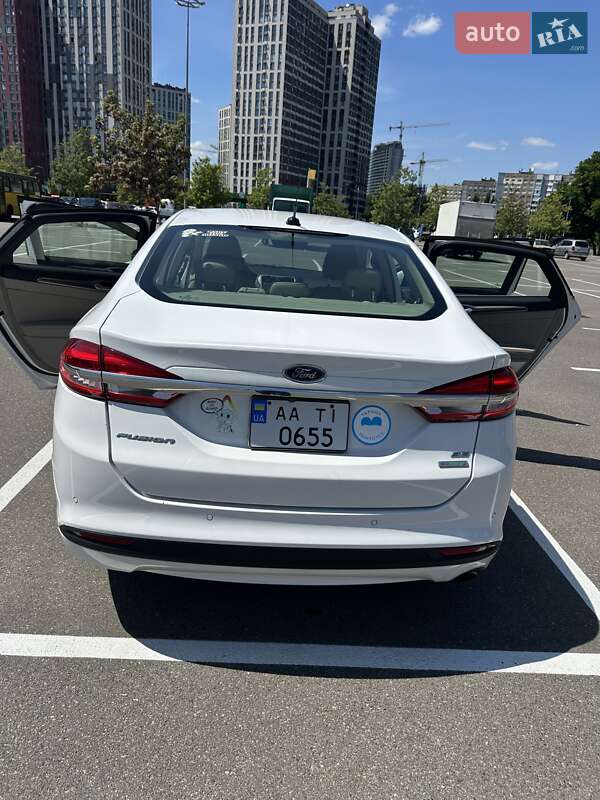 Седан Ford Fusion 2016 в Киеве