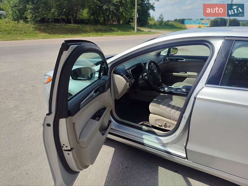 Седан Ford Fusion 2016 в Житомире фото 10 Седан Ford Fusion 2016 в Житомире