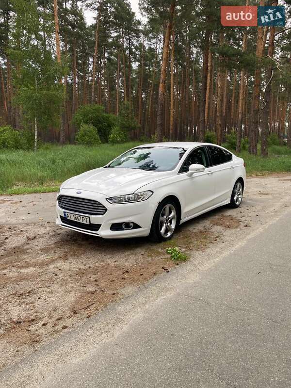 Седан Ford Fusion 2013 в Клавдиевом-Тарасове
