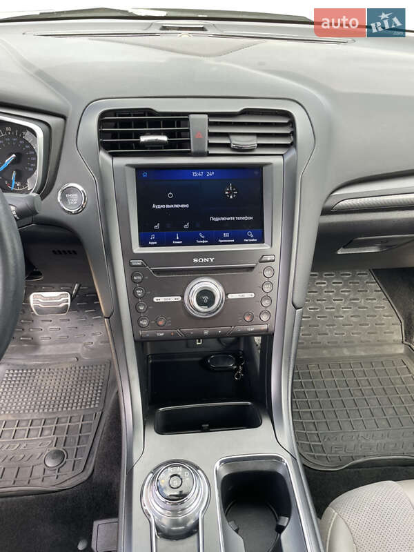Седан Ford Fusion 2017 в Одесі