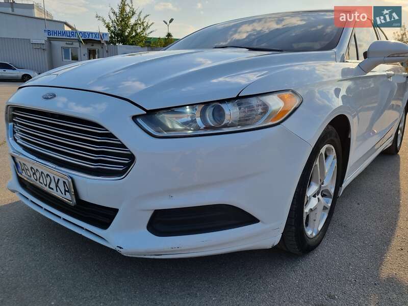 Седан Ford Fusion 2015 в Вінниці