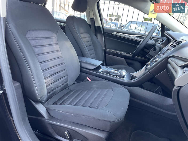 Седан Ford Fusion 2017 в Николаеве фото 10 Седан Ford Fusion 2017 в Николаеве