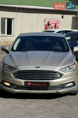 Седан Ford Fusion 2017 в 
