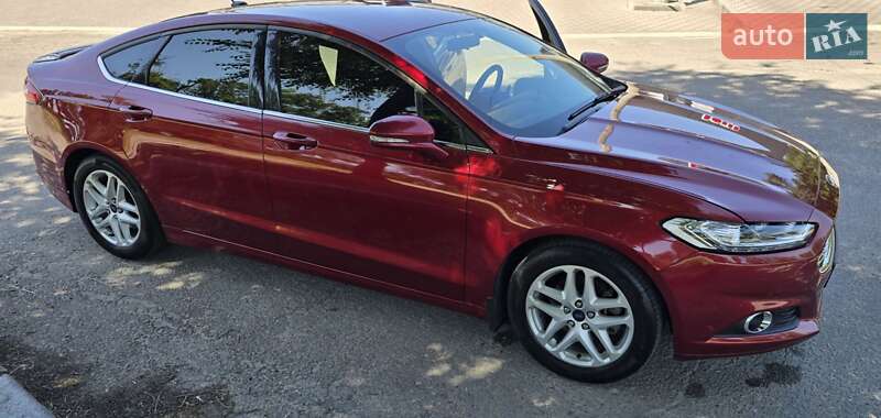 Седан Ford Fusion 2016 в Запорожье