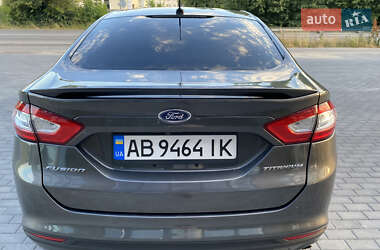 Седан Ford Fusion 2015 в 